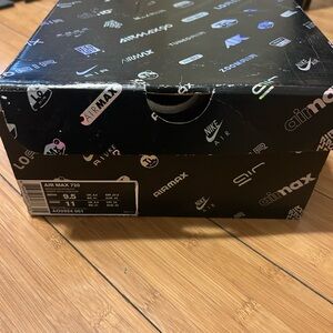 Nike Air Max 720 northern lights night